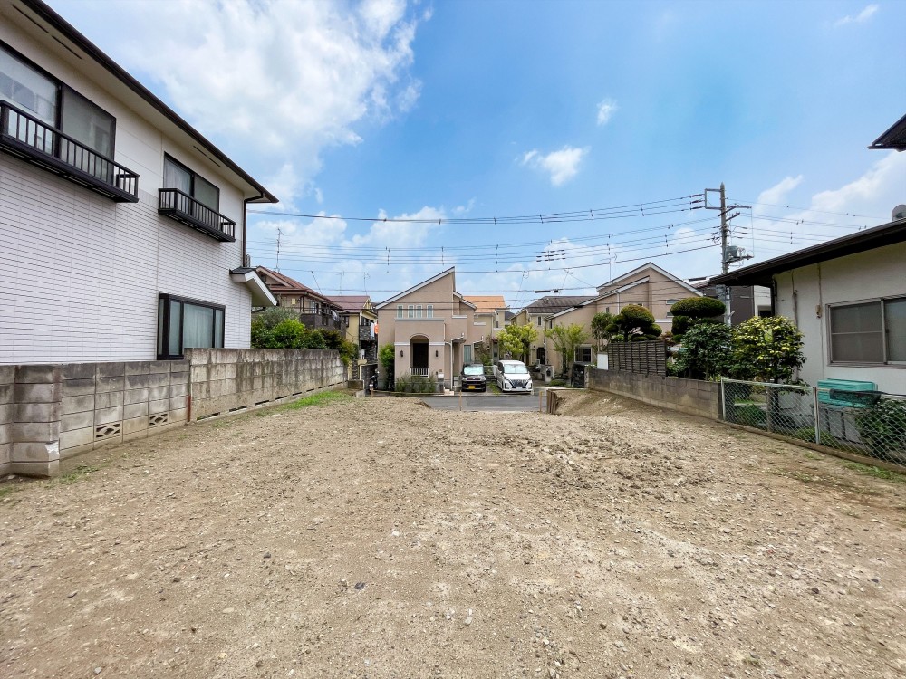 販売現地